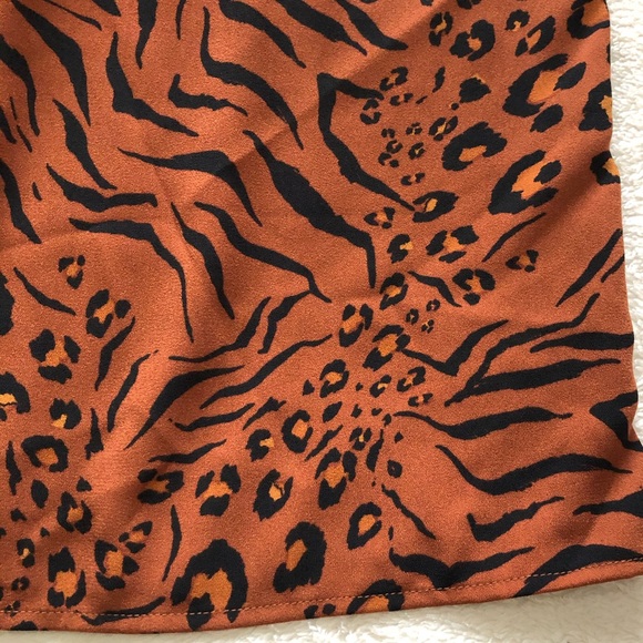 12 Thompson Animal Print Midi Skirt - Picture 3 of 7